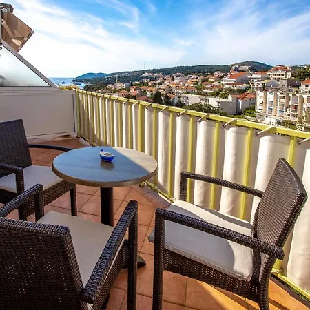 Marica Apartment *